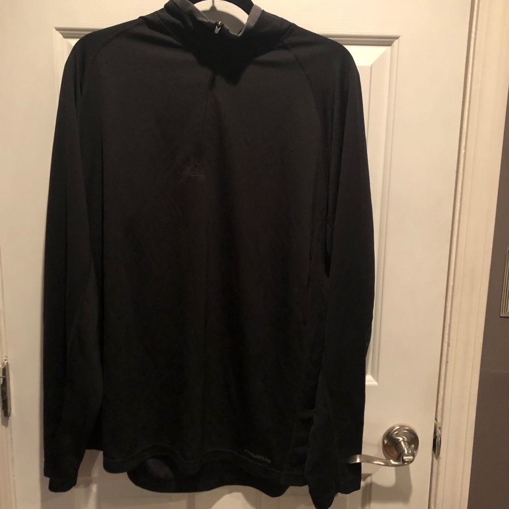 Black 1/4 zip poly pullover
